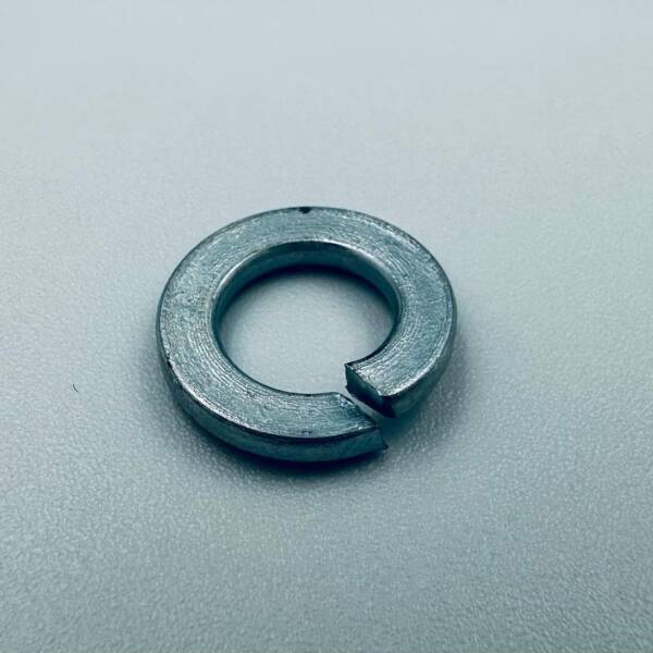 PODKŁADKA SPRĘŻYNOWA M8 DIN 127